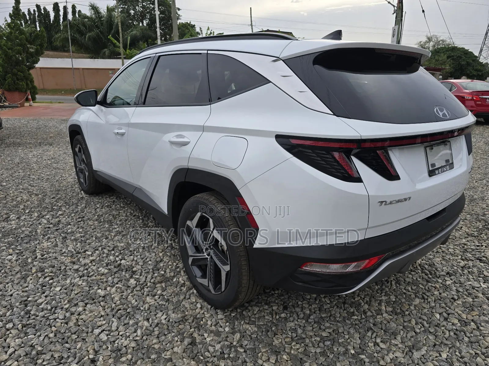 Hyundai Tucson Limited 2024 White