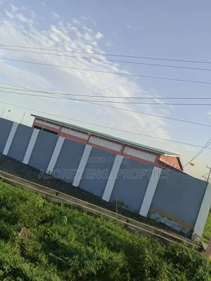 Warehouse for Rent at Dawhenya