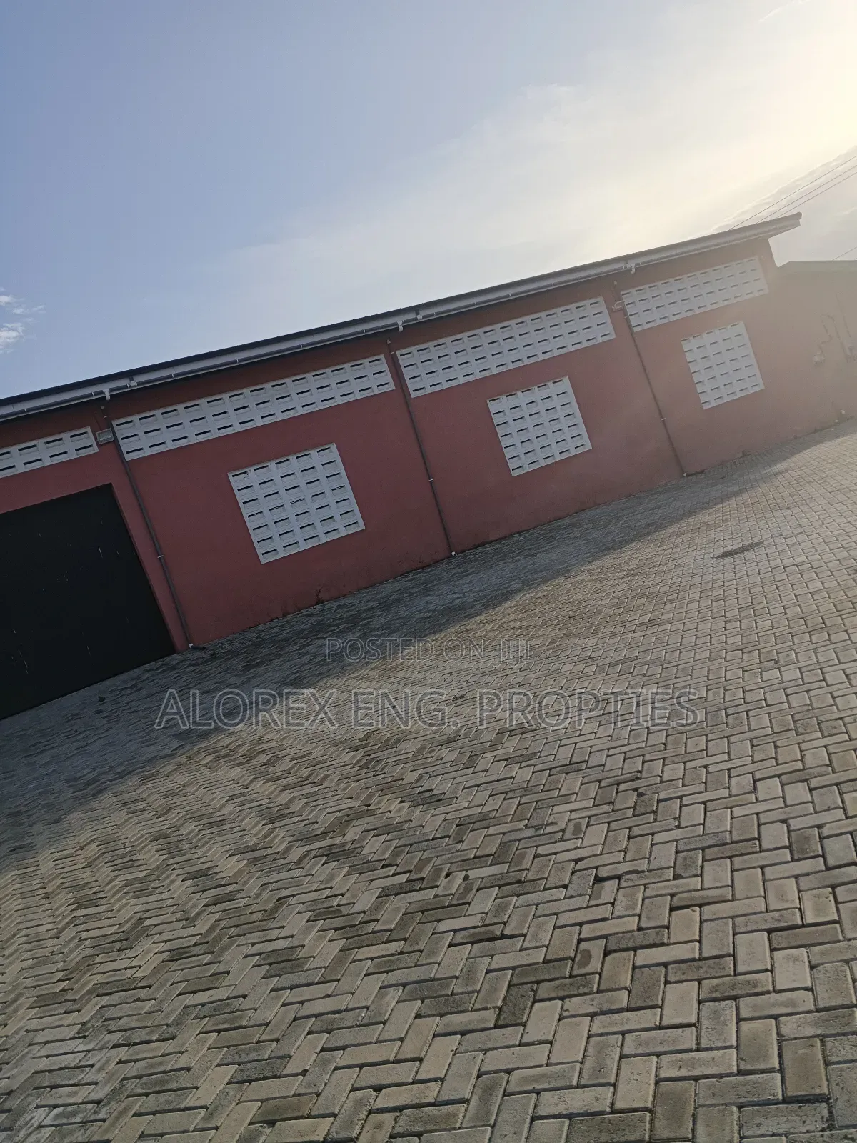 Warehouse for Rent at Dawhenya