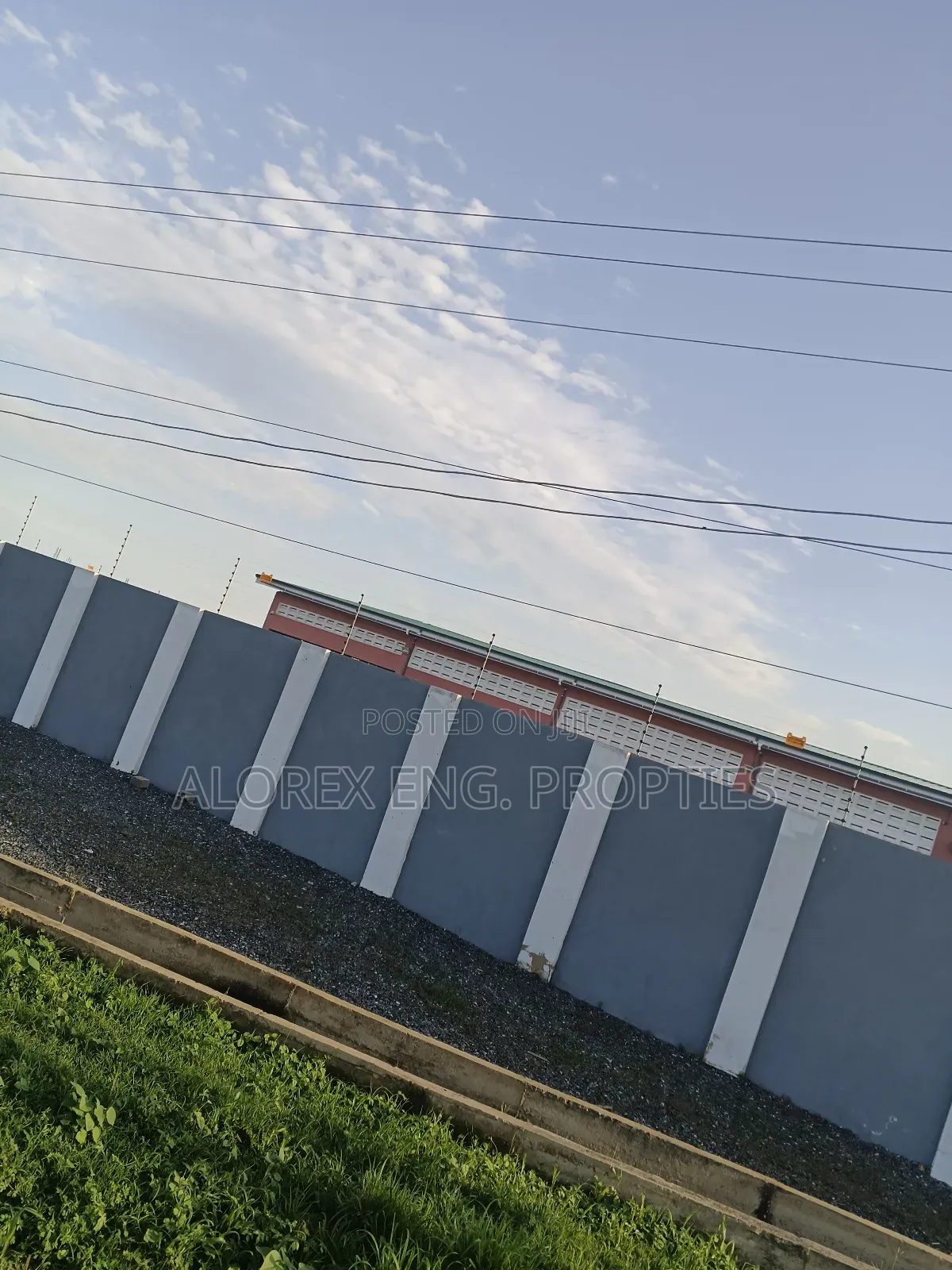 Warehouse for Rent at Dawhenya