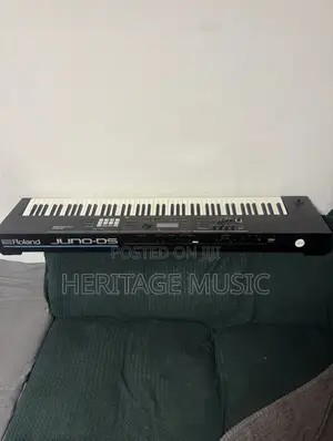 Roland Juno Ds88