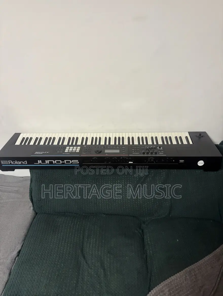 Roland Juno Ds88