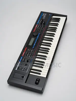 Roland Juno D1