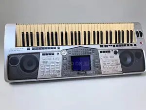 Yamaha Psr2000