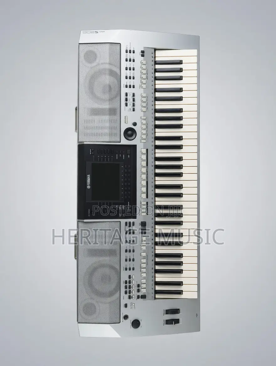 Yamaha S900