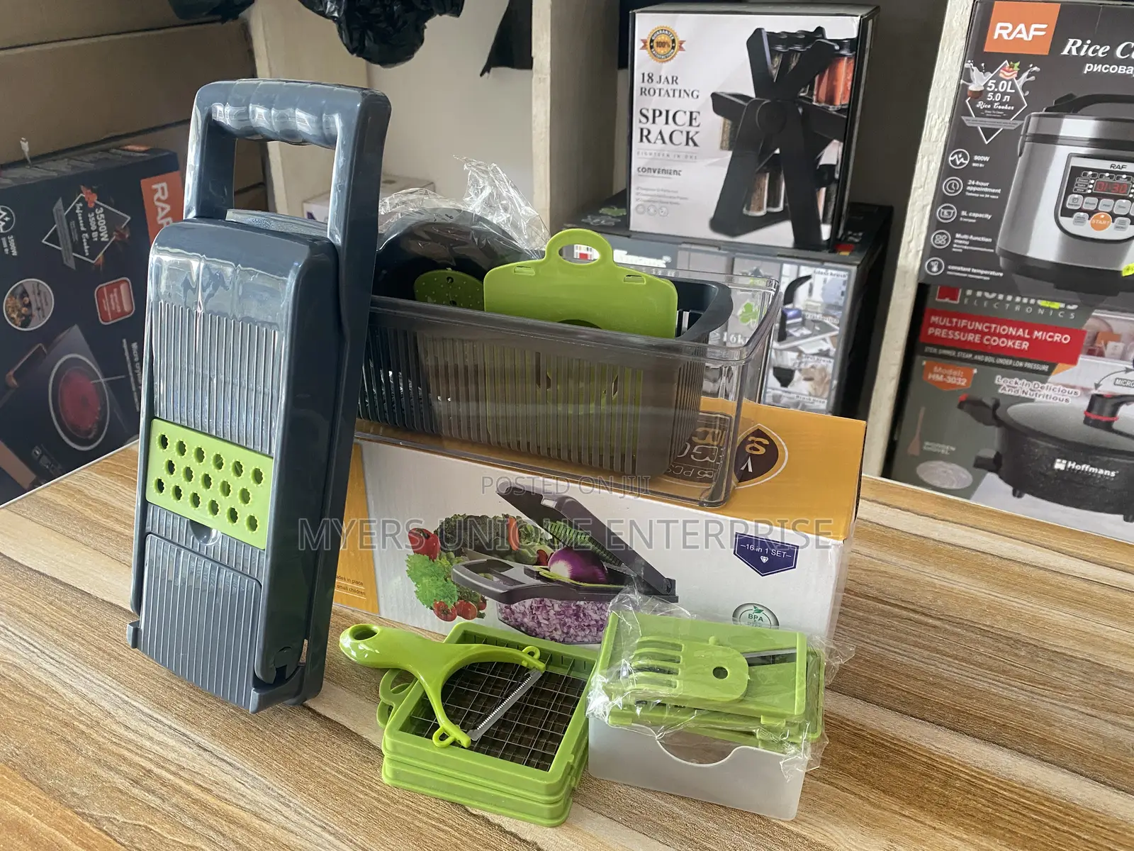 Veggie Slicer,Chopper, Egg Slicer, for Your Kitchen (16-Pc)
