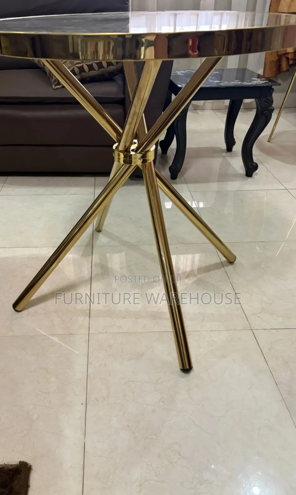 Dinning Table
