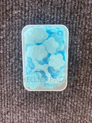 100pcs/Box Disposable Cute Mini Flower Shape Paper Soap