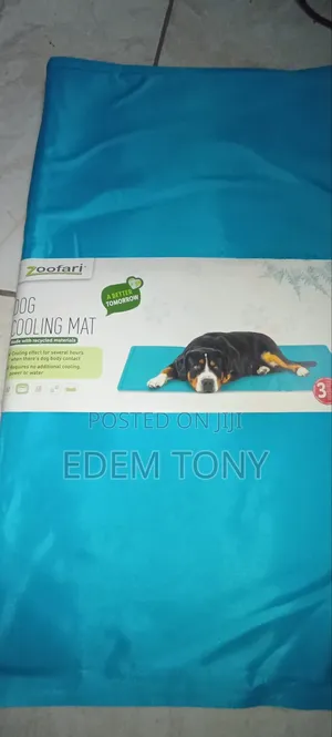 Zoofari Dog Cooling Mat Designed to Keep Pets Comfortable