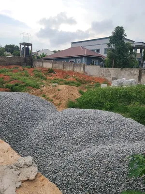 Full Plot 70x 110