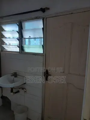 2bdrm Apartment in Banana Inn for rent