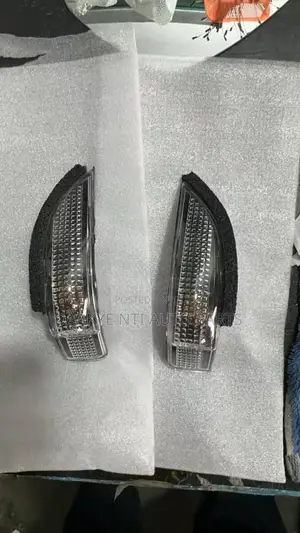 Toyota Corolla 2014-2018 Mirror Light