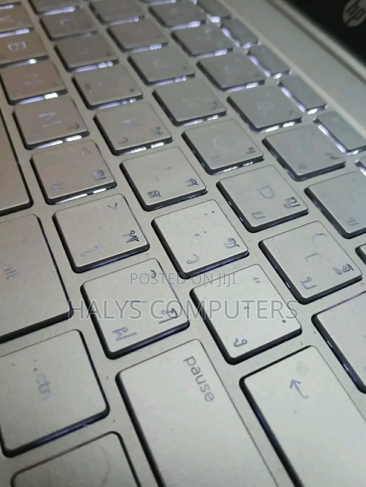 New Laptop HP Envy 13 8GB Intel Core i5 SSD 256GB