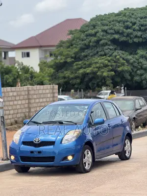 Toyota Yaris SE Hatchback 5dr 2012 Blue