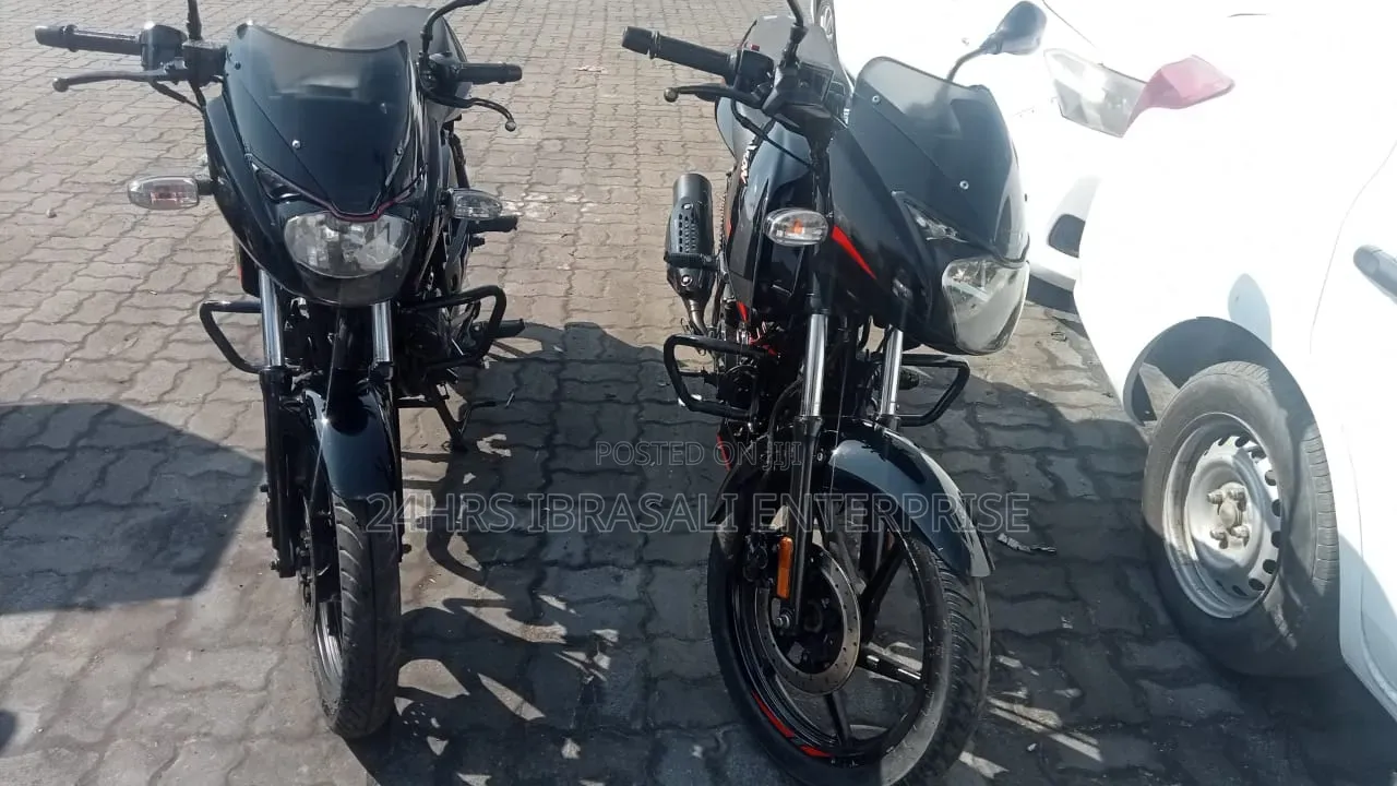Bajaj Pulsar 150 2022 Black