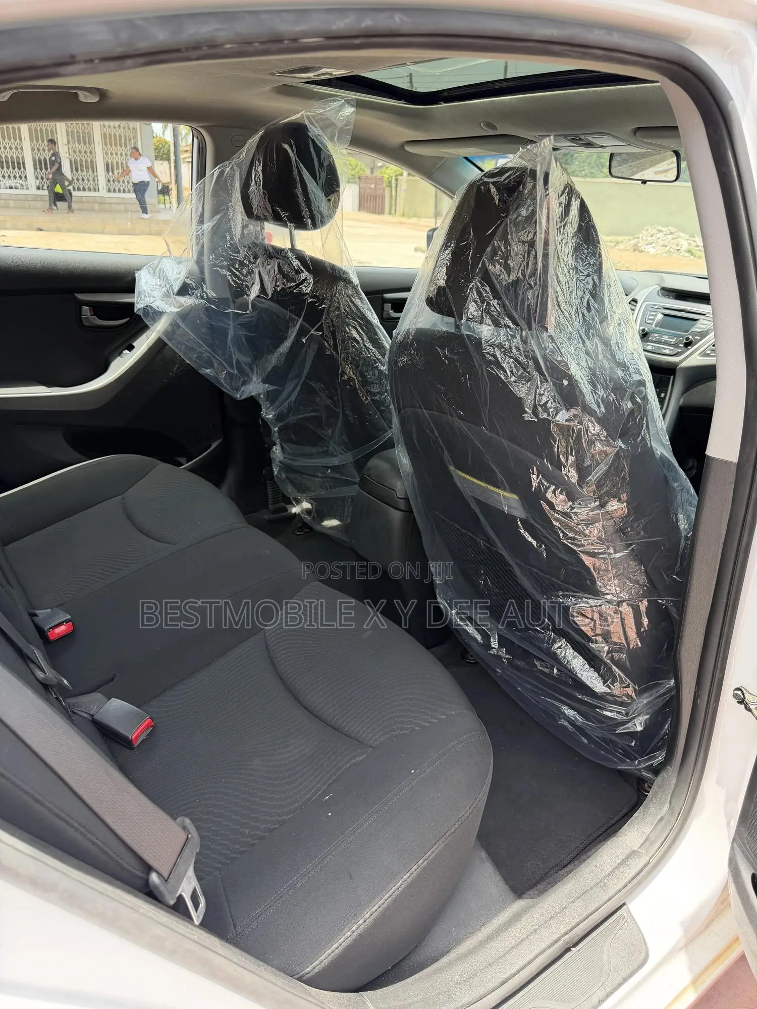 Hyundai Elantra SE 4dr Sedan (1.8L 4cyl 6A) 2015 White