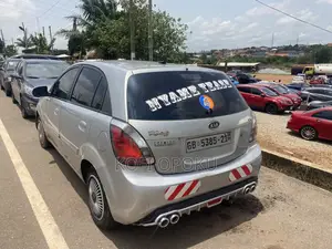 Kia Rio 2011 Silver