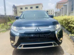 Mitsubishi Outlander SE FWD 2019 Blue