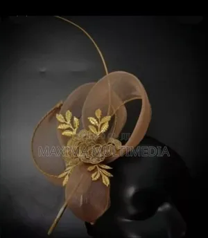 Fascinator