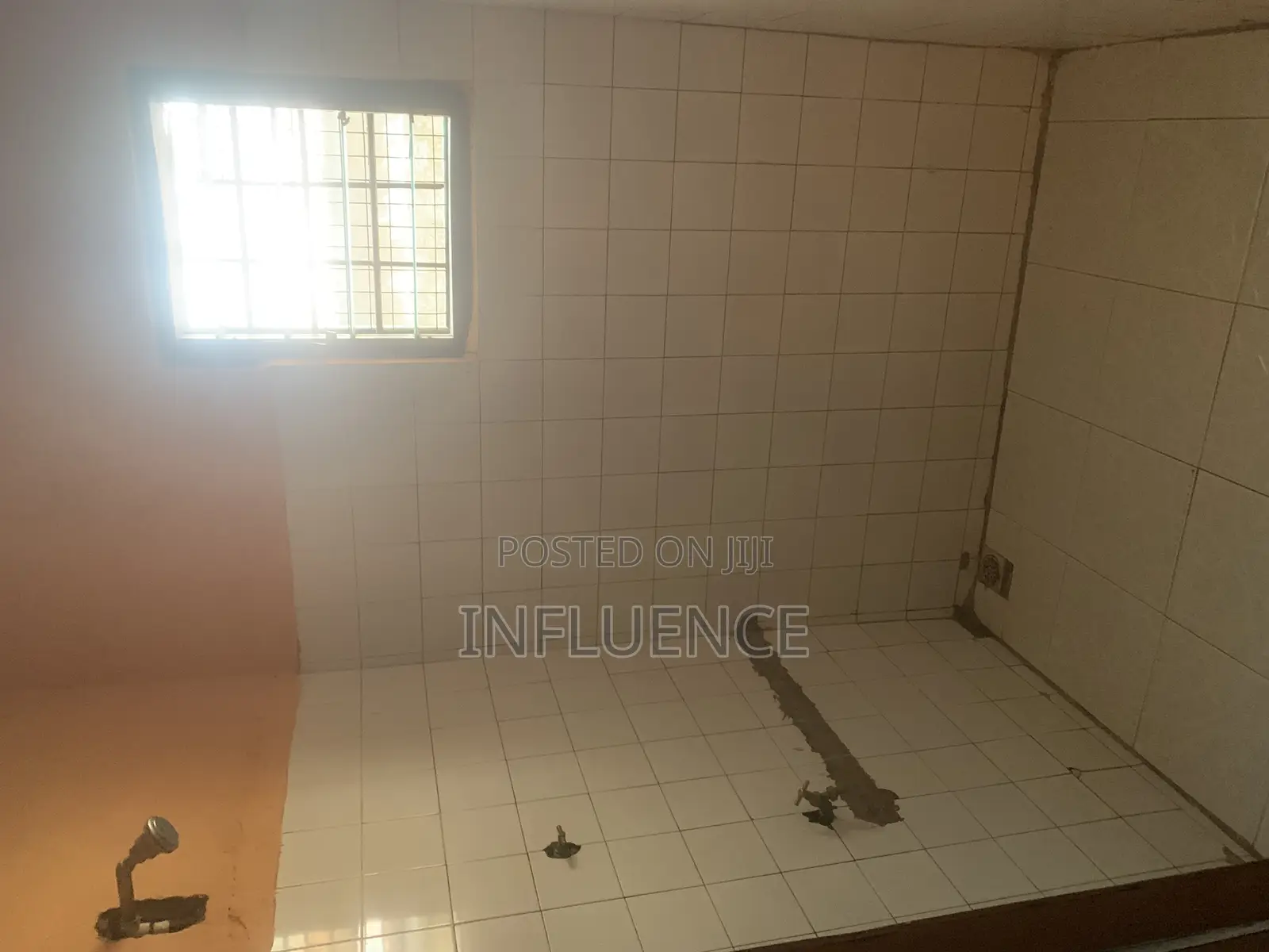 1bdrm Apartment in Botwe, East Legon for rent