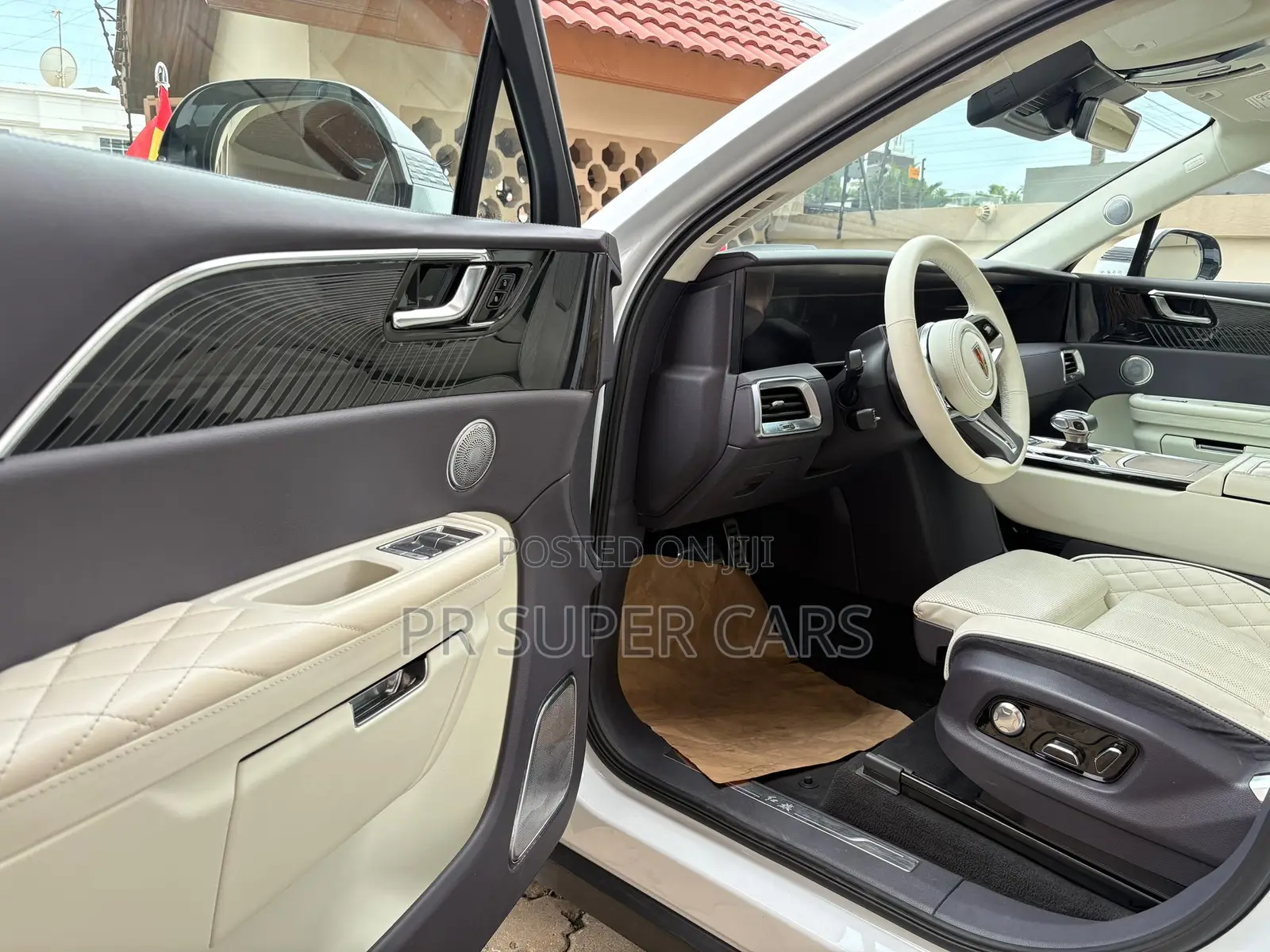 Hongqi E-HS9 2021 Gray