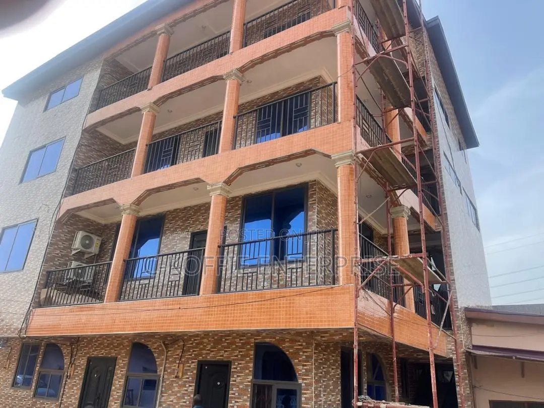 3bdrm Apartment in North Kaneshie for rent