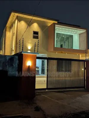 4bdrm House in Lake Side Estate for sale