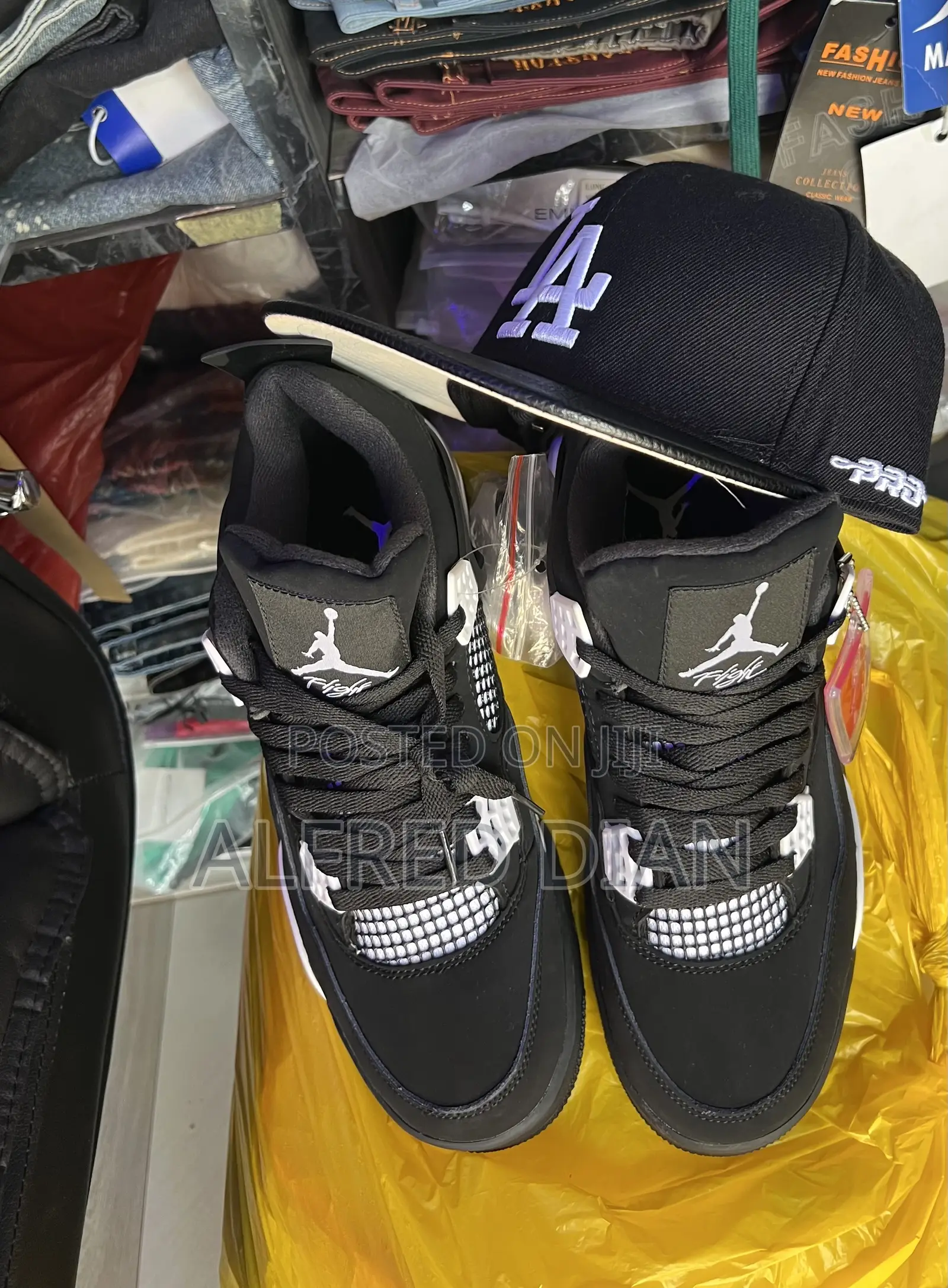 Jordan Classic Sneakers