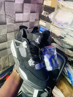 Jordan Classic Sneakers