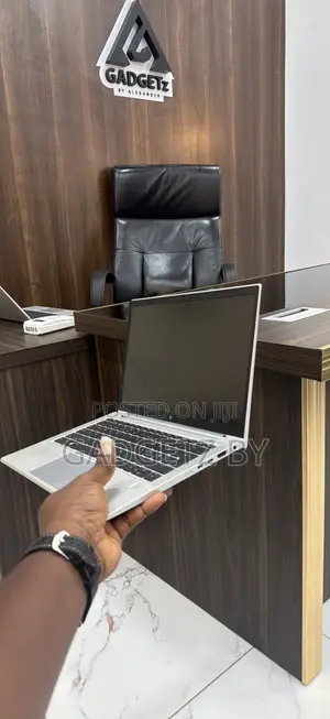 Laptop HP EliteBook 840 G7 16GB Intel Core i7 SSD 512GB