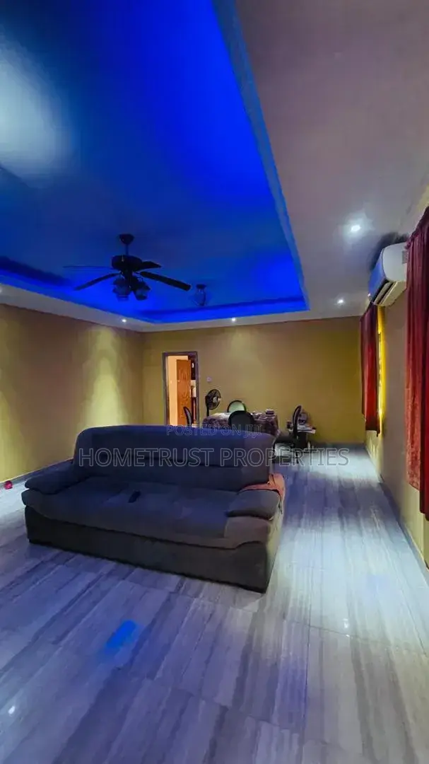 4bdrm House in Amasaman Wachild for sale