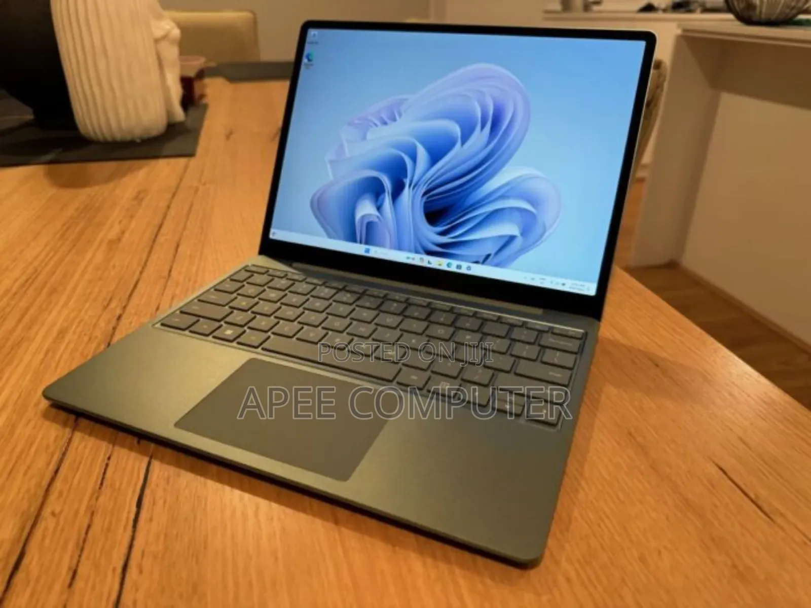 Laptop Microsoft Surface Laptop 6 32GB Intel Core Ultra 7 SSD 1T