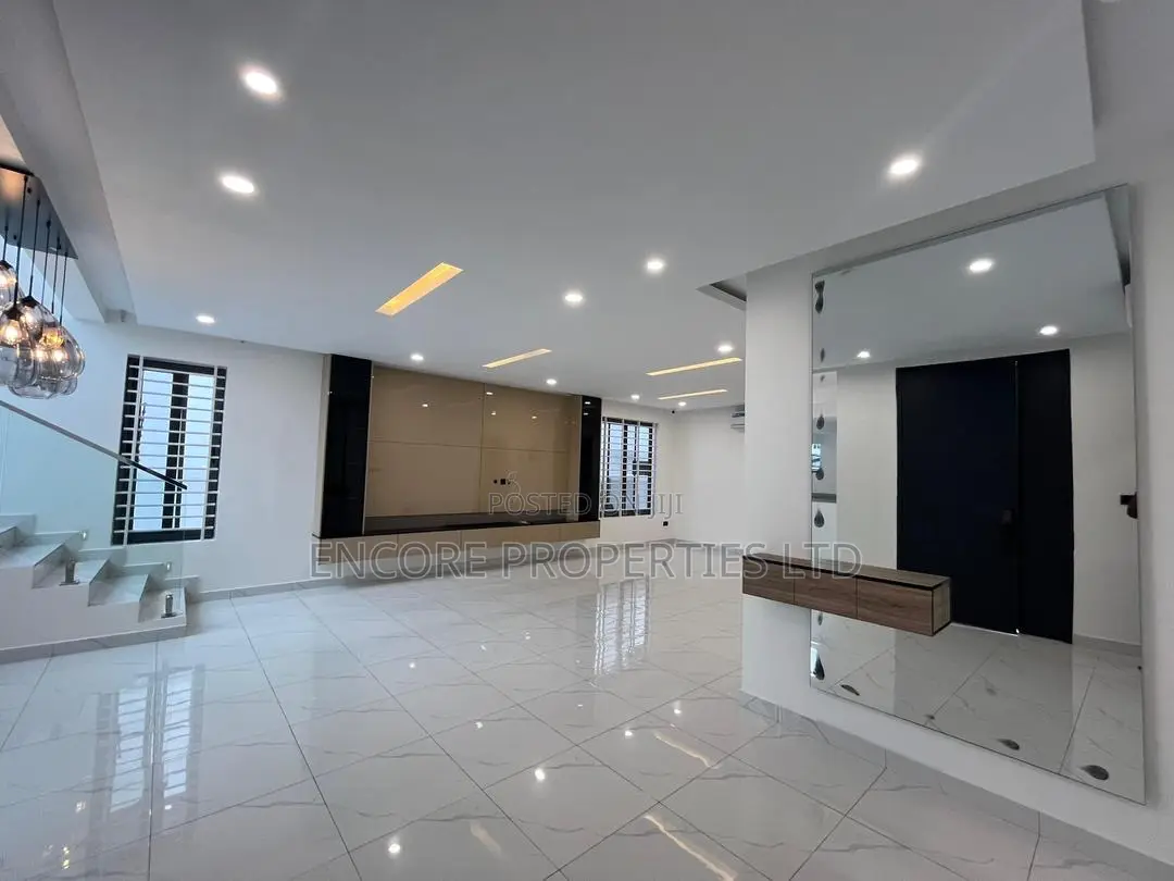 4bdrm House in Abelempe, Abelemkpe for rent