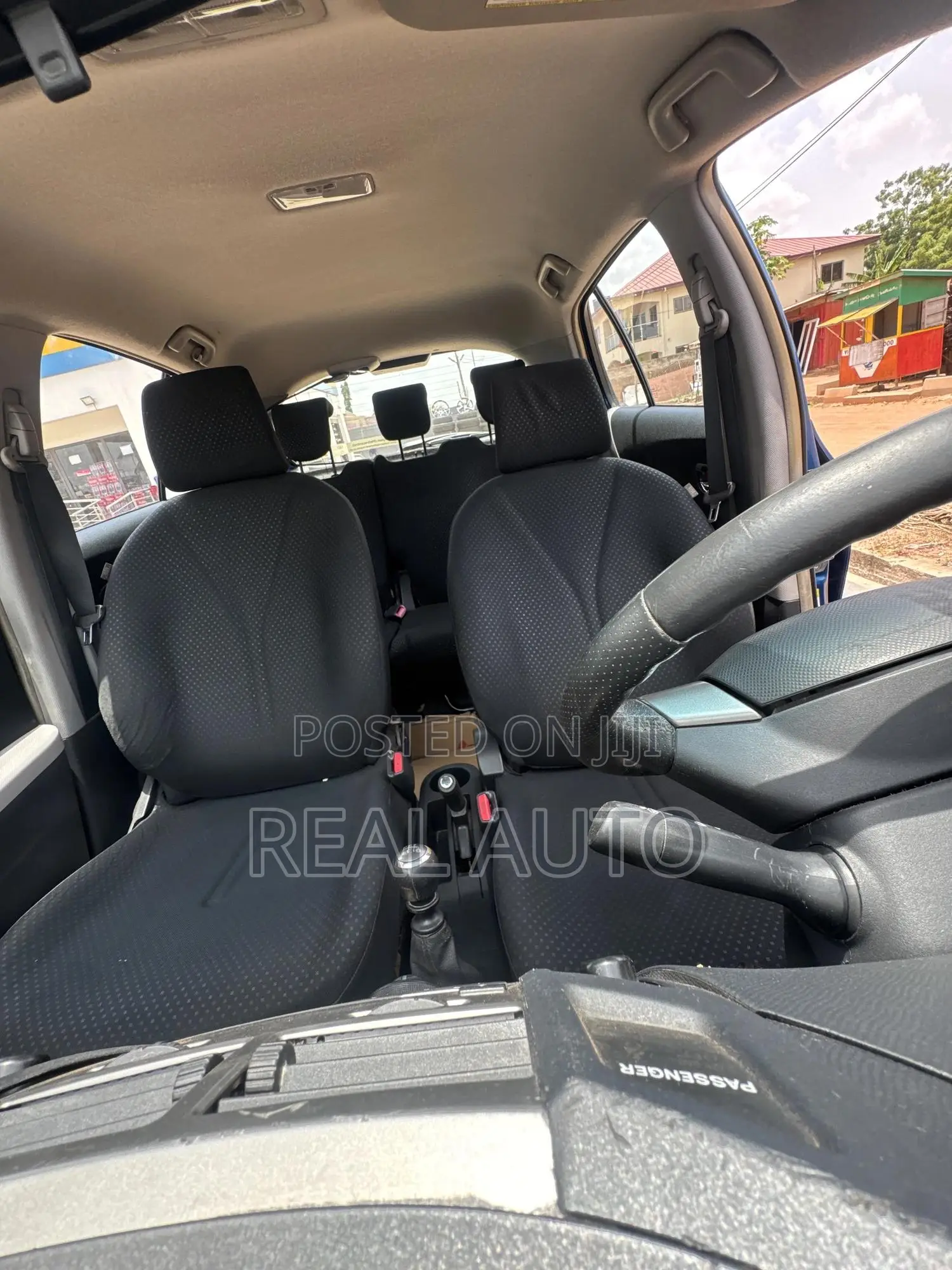 Toyota Yaris SE Hatchback 5dr 2012 Blue