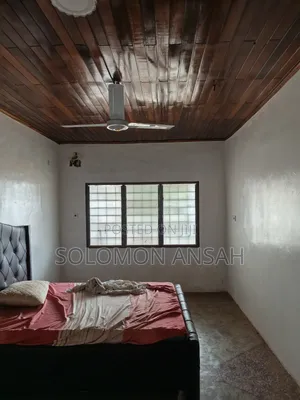 8bdrm House in Free Will Agency, Kumasi Metropolitan for sale