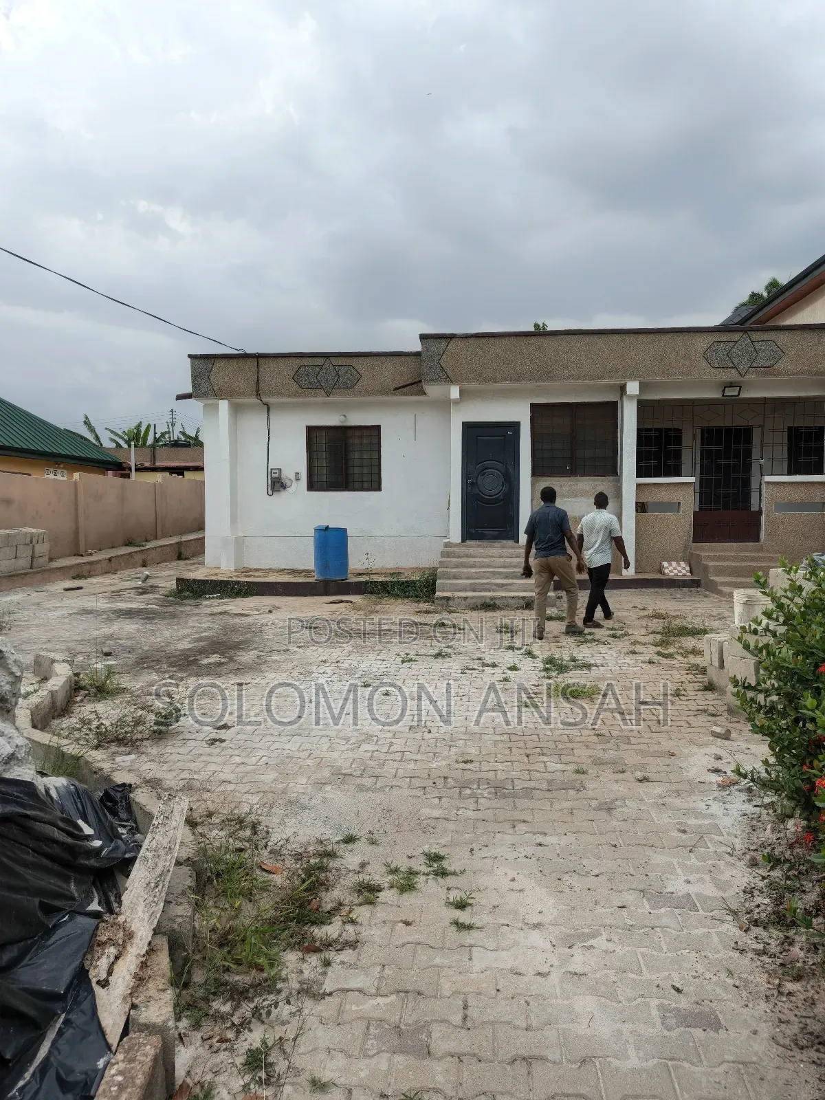 8bdrm House in Free Will Agency, Kumasi Metropolitan for sale
