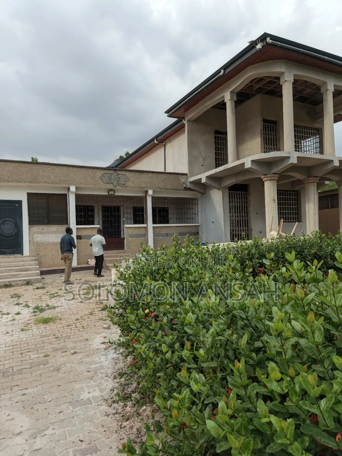 8bdrm House in Free Will Agency, Kumasi Metropolitan for sale