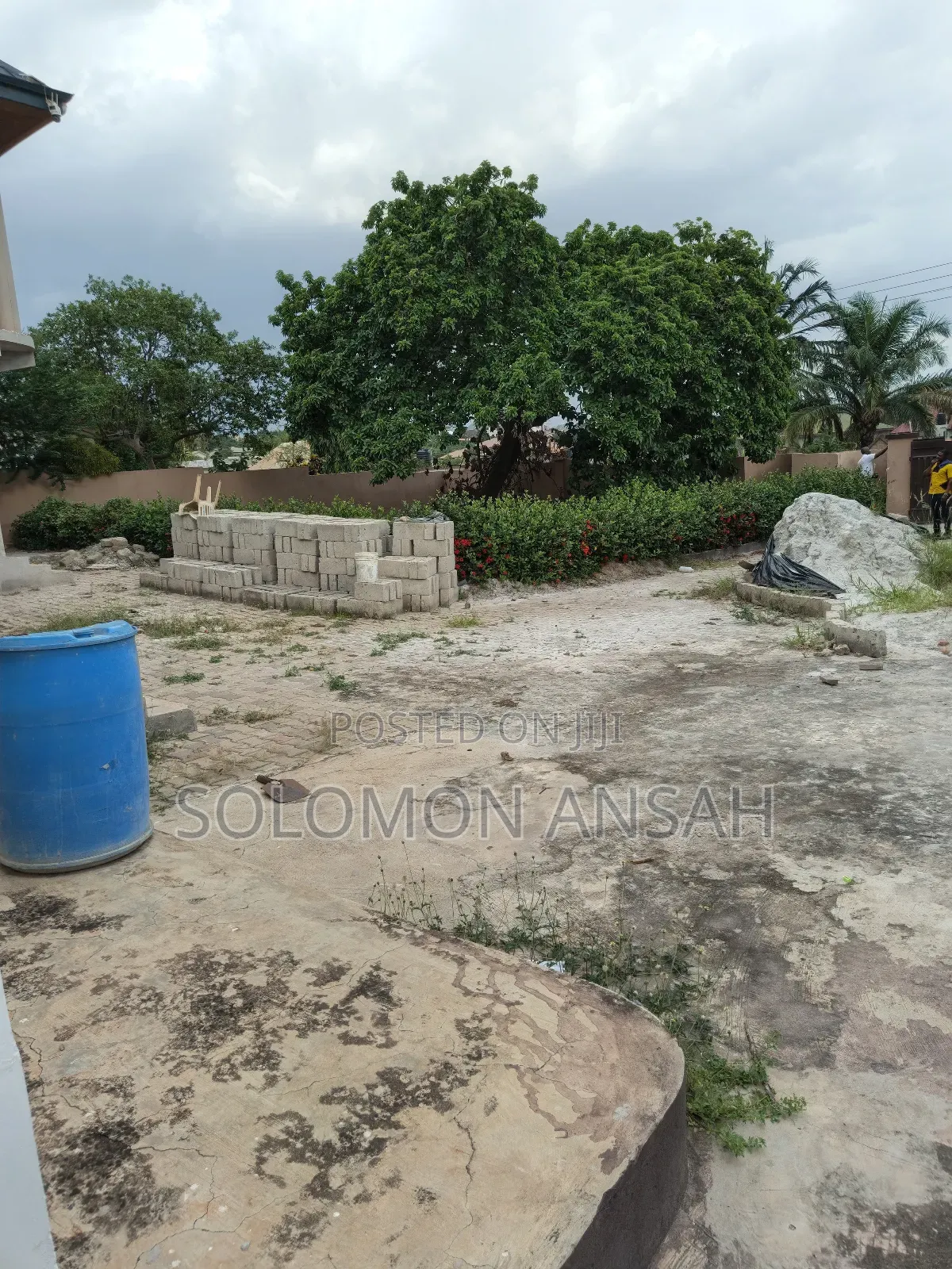 8bdrm House in Free Will Agency, Kumasi Metropolitan for sale