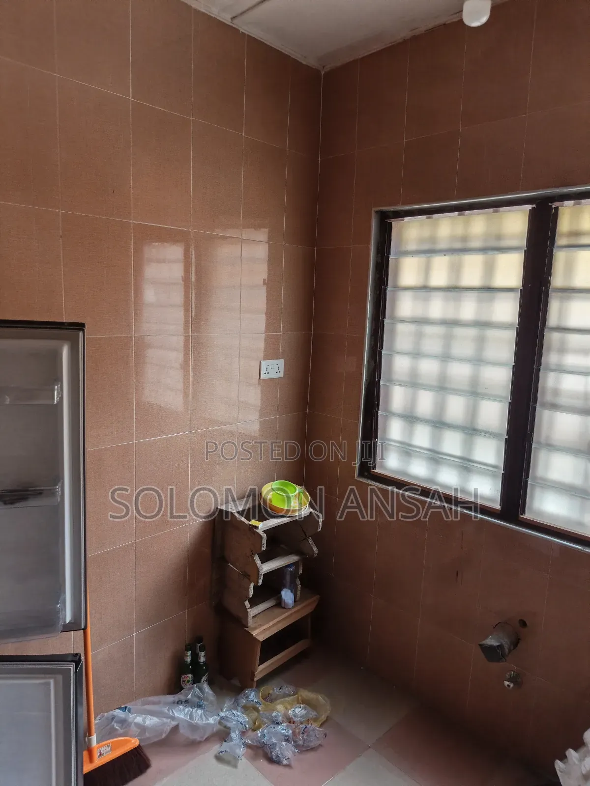 8bdrm House in Free Will Agency, Kumasi Metropolitan for sale