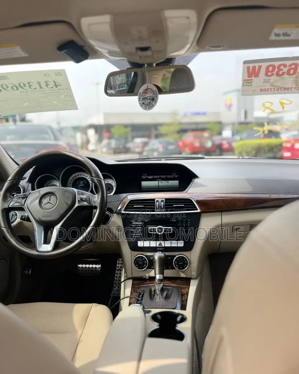 Mercedes-Benz C250 2014 White