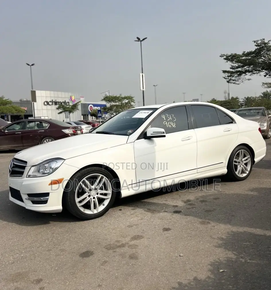 Mercedes-Benz C250 2014 White