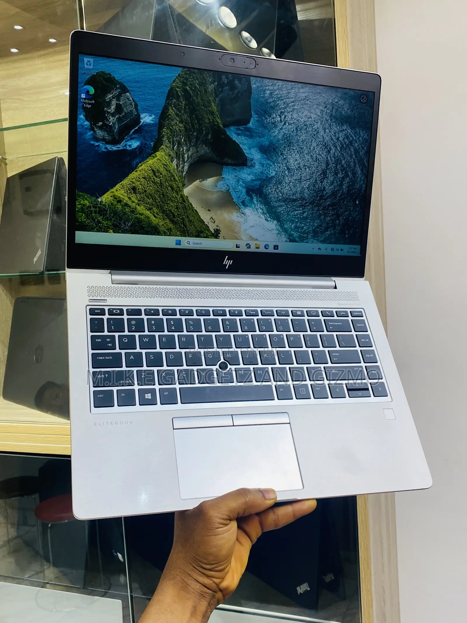 Laptop HP EliteBook 745 G6 16GB AMD Ryzen 7 SSD 256GB