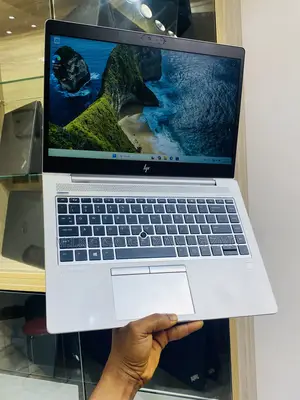 Laptop HP EliteBook 745 G6 16GB AMD Ryzen 7 SSD 256GB