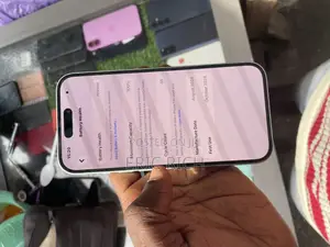 Apple iPhone 15 128 GB Green
