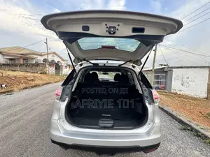 Nissan Rogue S AWD 2016 Silver