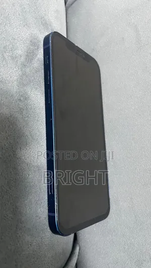 Apple iPhone 12 64 GB Blue