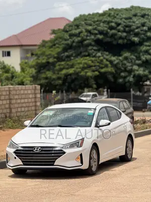 Hyundai Elantra SE 2019 White