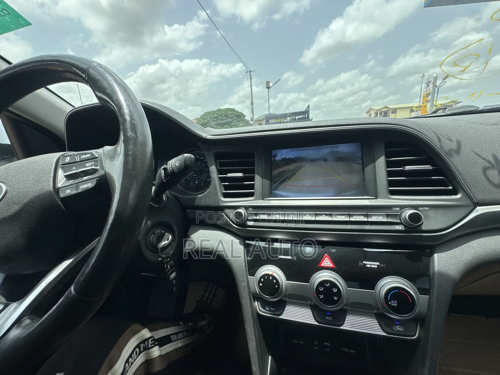 Hyundai Elantra SE 2019 White