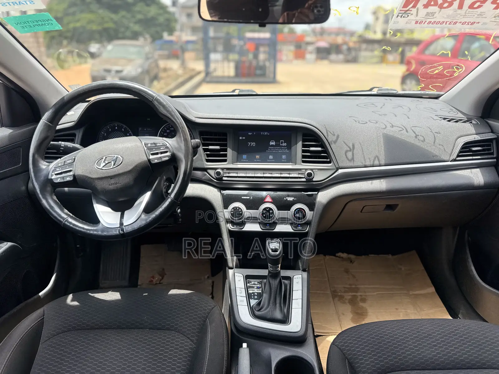 Hyundai Elantra SE 2019 White