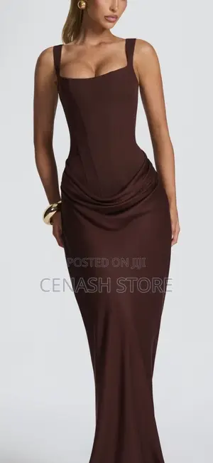 Luxury-Inspired Chocolate Brown Maxi Dress